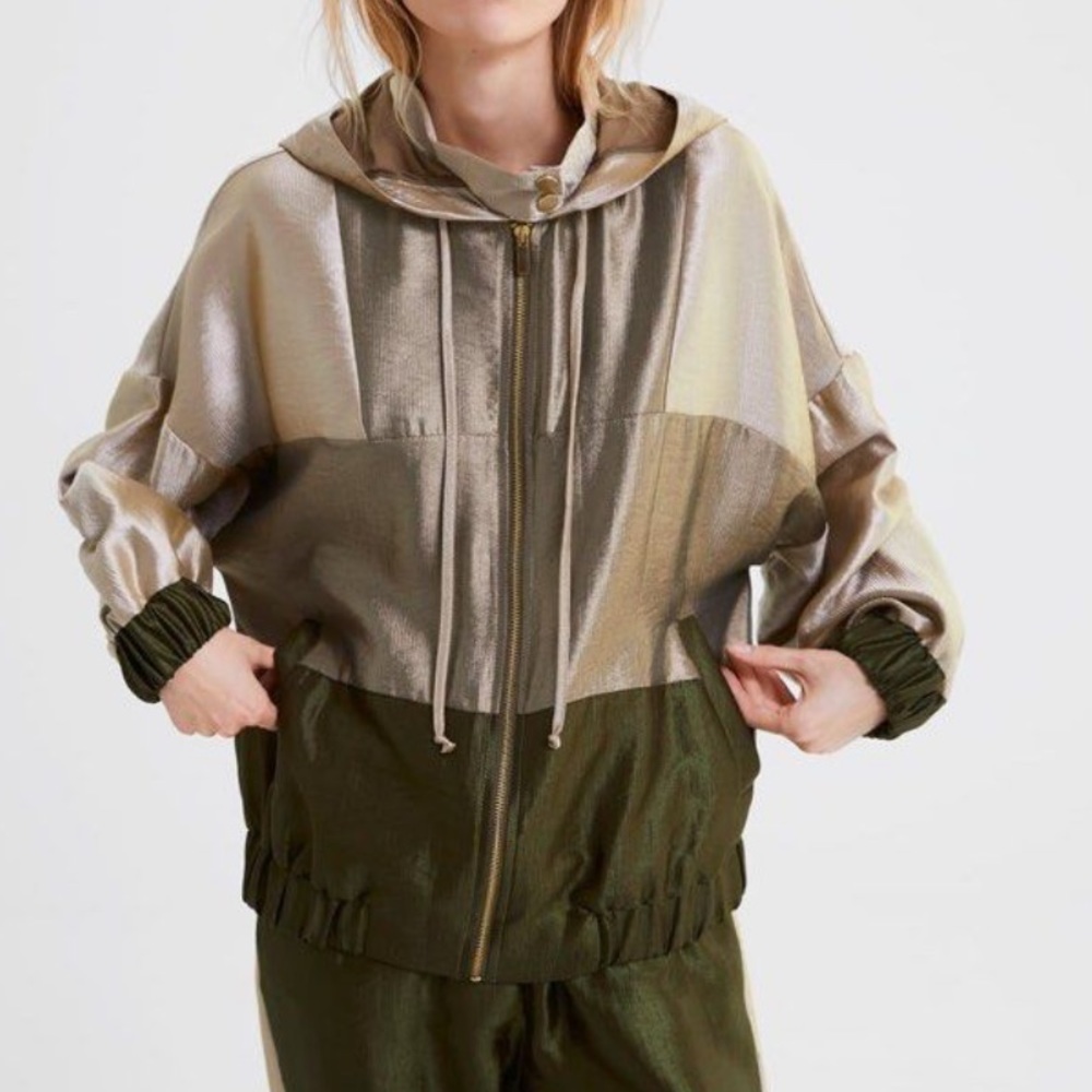 ZARA - olive metallic satin bomber jacket with hoodie - wind breaker - Small
